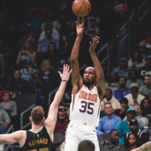 开云平台-死神来了！杜兰特完美首秀 双子星轮番轰炸虐黄蜂