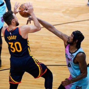 开云App-库里忍痛出战难救勇士 胜率持续下滑季后赛真悬了